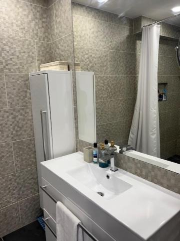 2 Bedroom Chelsea Apartamento *