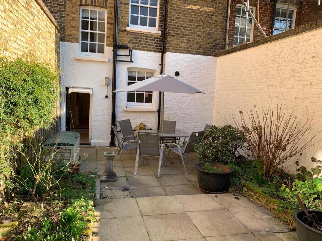 Casa de Férias A Stunning 3 Bedroom House Londres