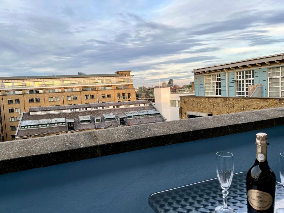 Apartment A Penthouse By Tower Bridge London