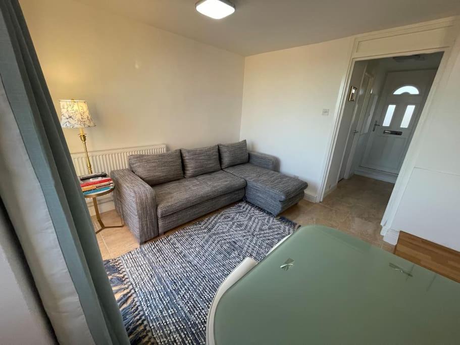 Apartamento Stylish Flat Next To Tower Of And Skd Marina *