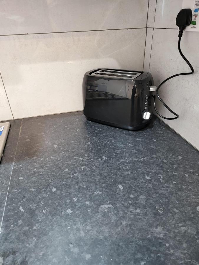 Fancy Basement Flat B