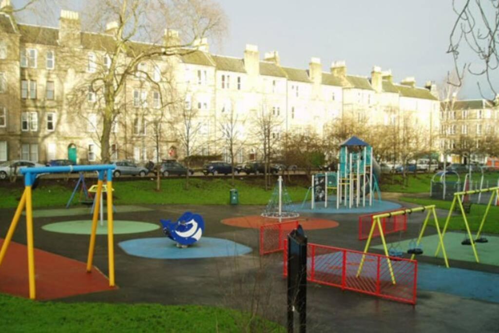 Great Location Service And Double Ensuite With Shared Kitchen- 5mins Walk From Tufnell Park Apartamento Londres
