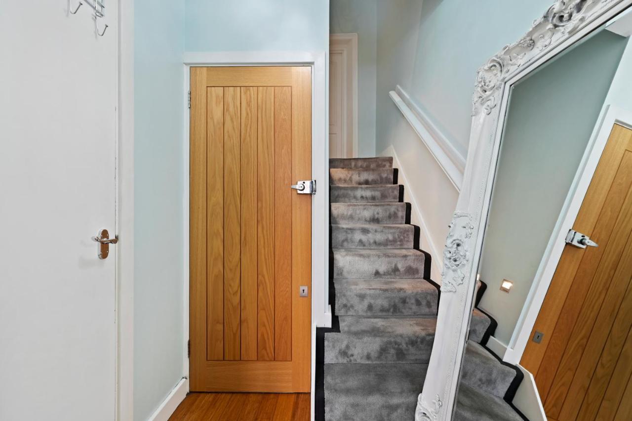 Apartamento Hampstead Opulence - Luxurious Split Level *