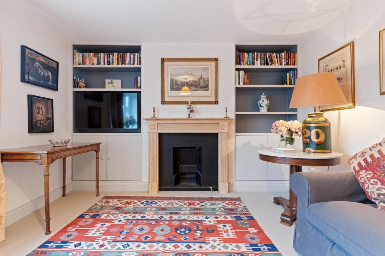 Apartment Bright & Cosy Gem ~ Battersea Park View ~ King Bed *