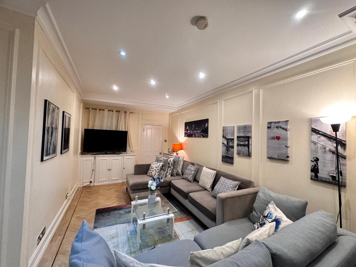 Central 5-bedroom, 4 Baths Lovely In Marylebone *