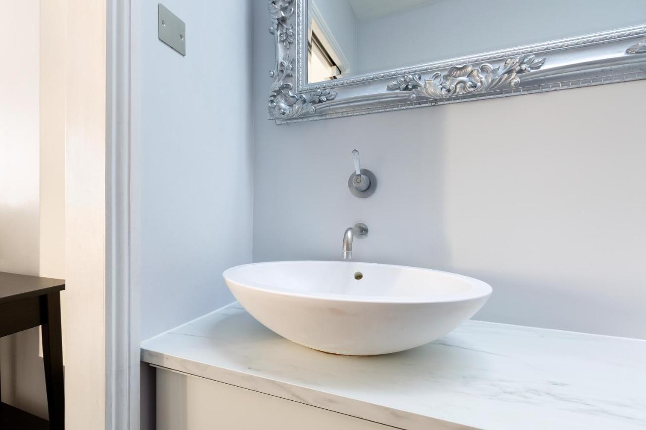 Stunning Flat In Notting Hill With Roof * Londres