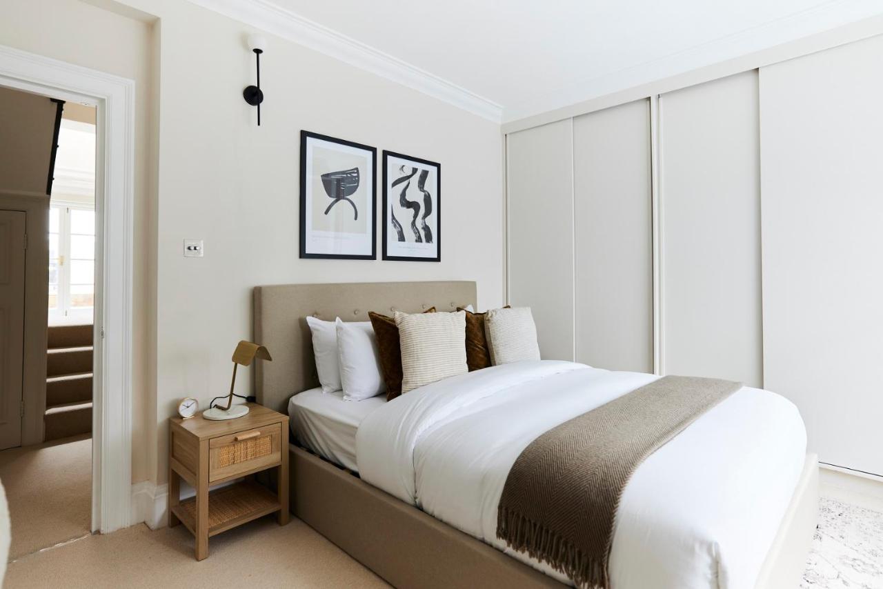 The South Kensington Wonder - Trendy 3bdr House With Garden Appartement *