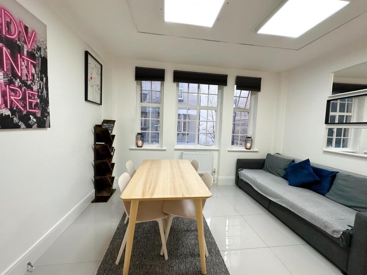 Cacao Boutique Flat- Kensington * London