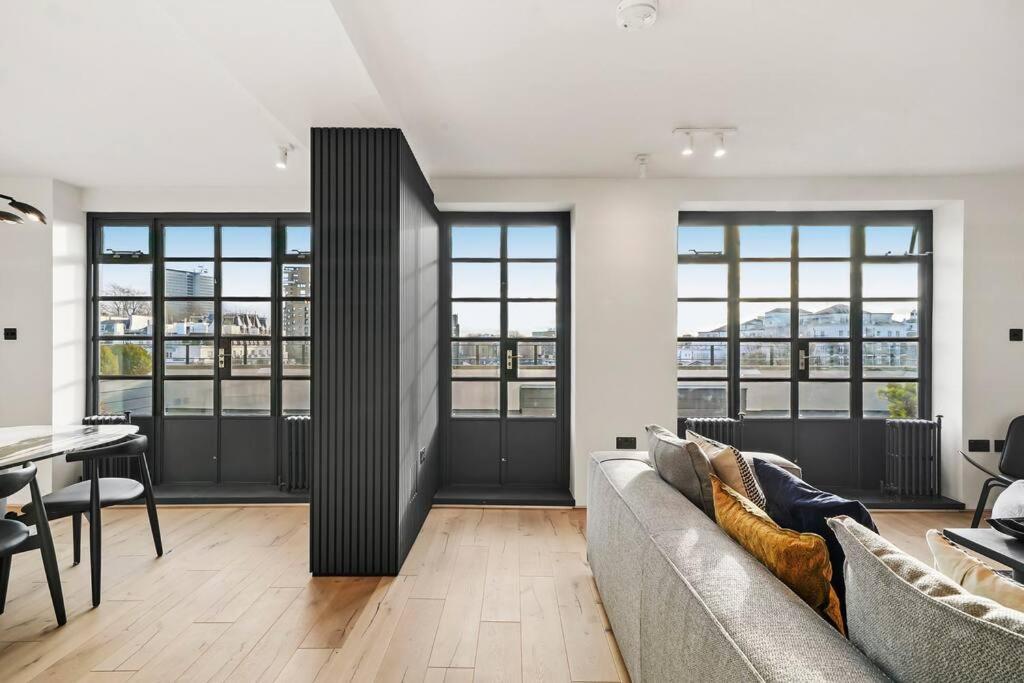 Two Bedroom Flat In Kensington Appartement *