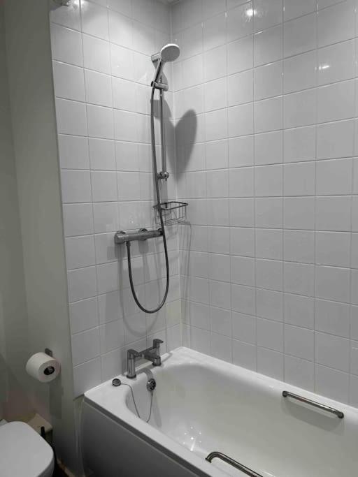 Appartement Lovely One Bedroom With Balcony Londres