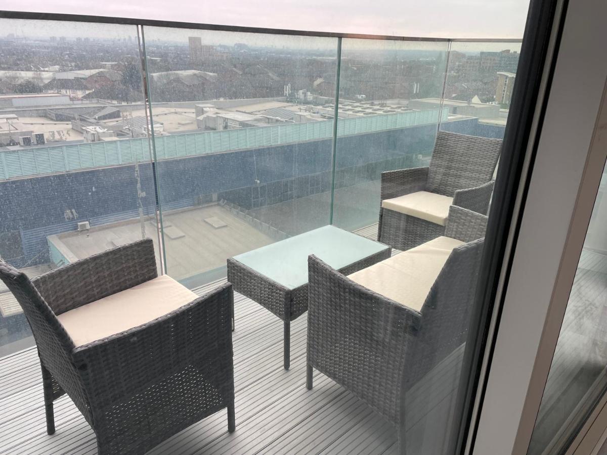 Apartamento One West Point , Icon Tower