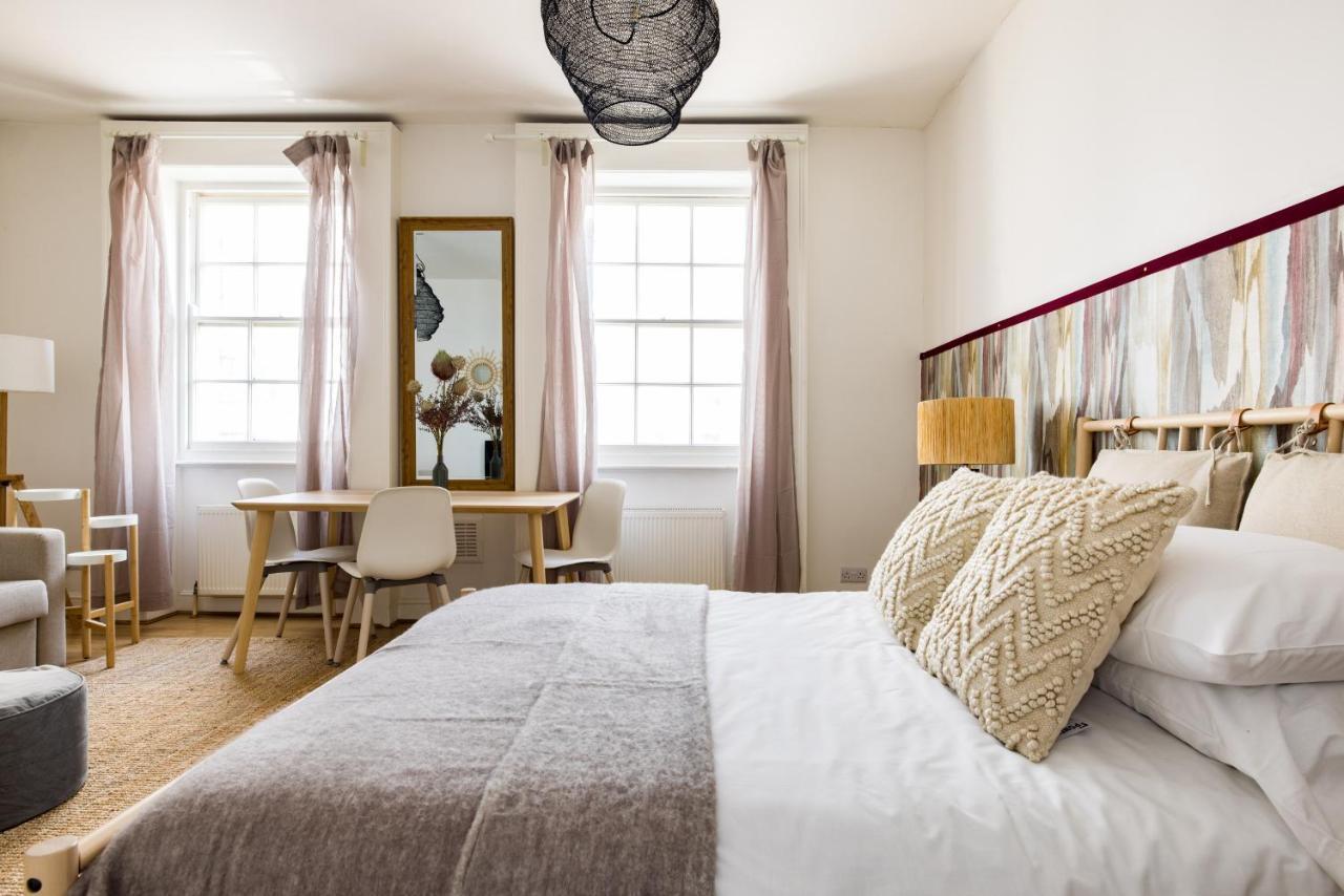 Apartment Mornington Crescent