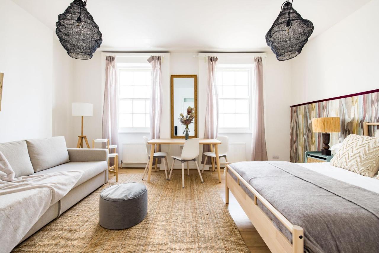 Mornington Crescent Apartment