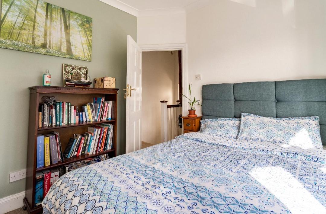 Hospedagem domiciliar Lovely House