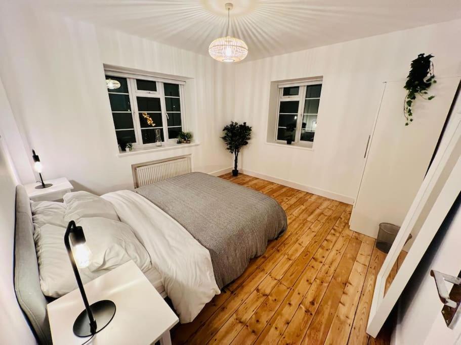 Apartamento Stunning Flat With Roof Terrace In Streatham *