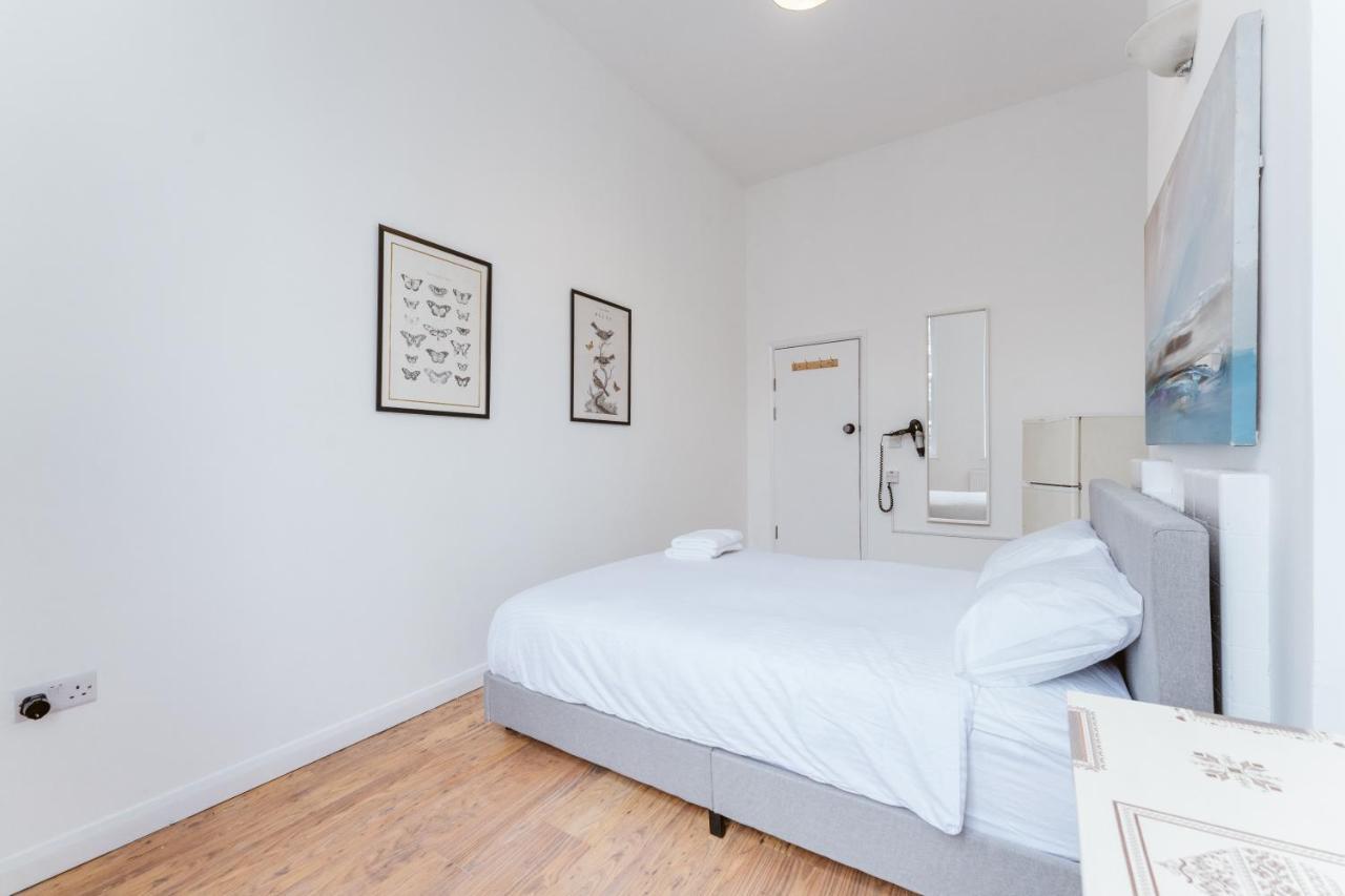 Hostal Bethnal Beds To
