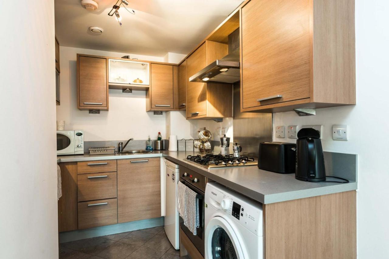 Modern In Apartamento *