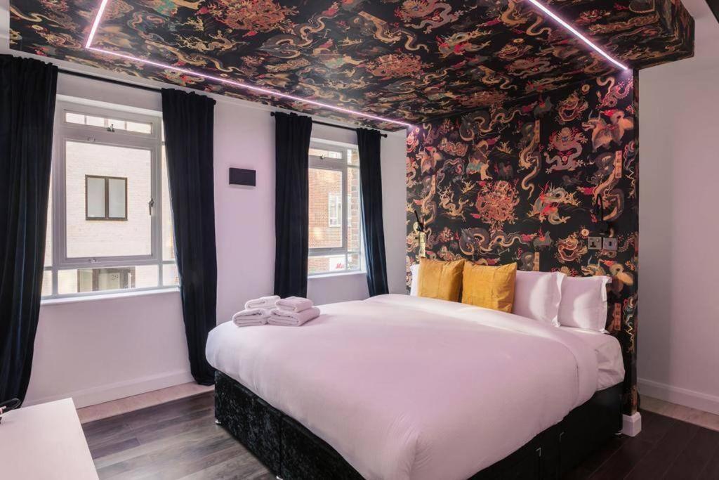 Fitzrovia 2 *