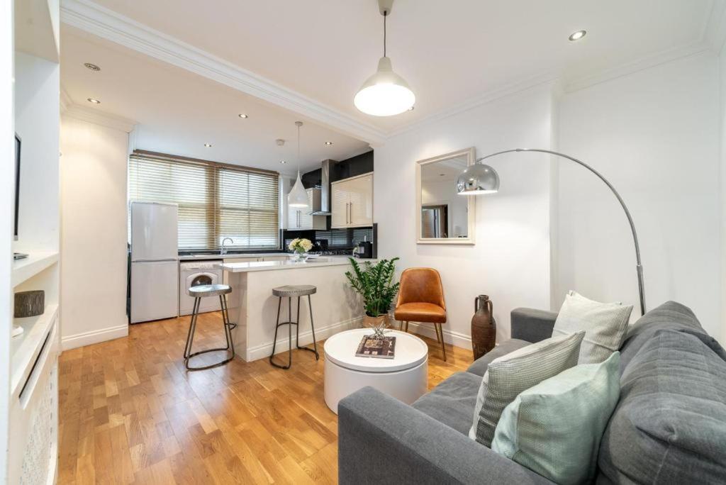 Kensington High Street Flat 2 Bedroom Londres