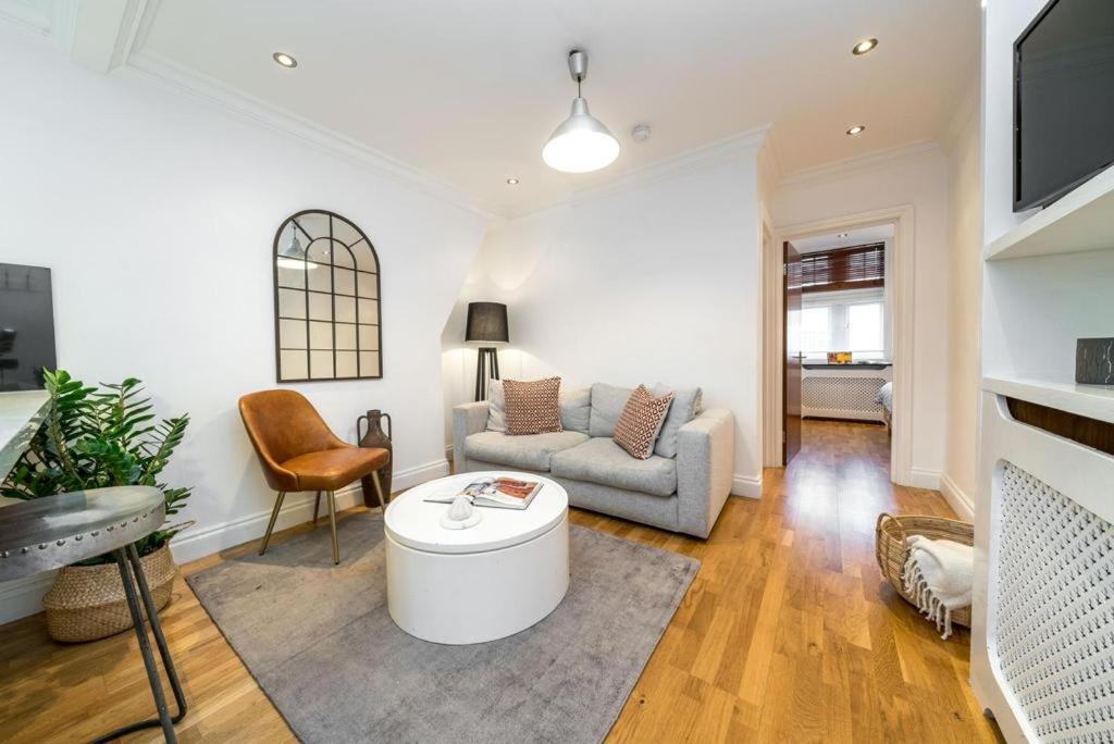 Apartamento Kensington High Street Flat 2 Bedroom