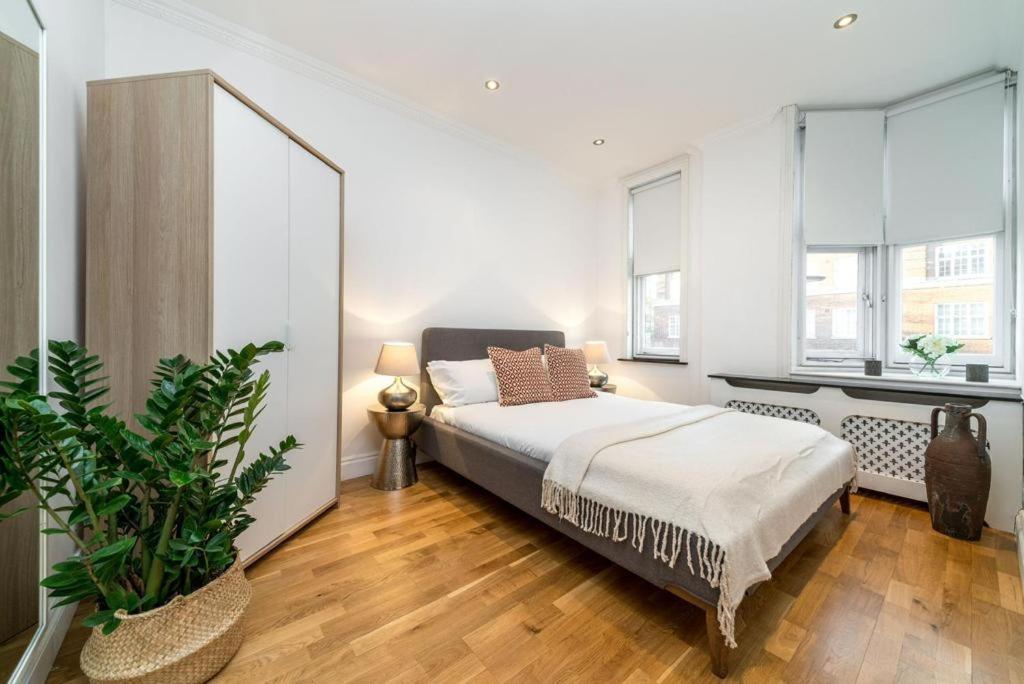 Kensington High Street Flat 2 Bedroom * Londres