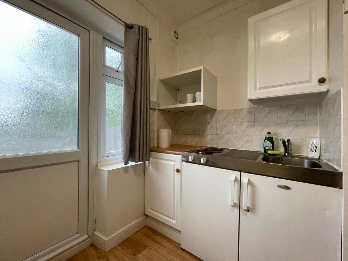 Luxury Near Wembley Stadium, Wembley Arena, Designer Outlet * Londres
