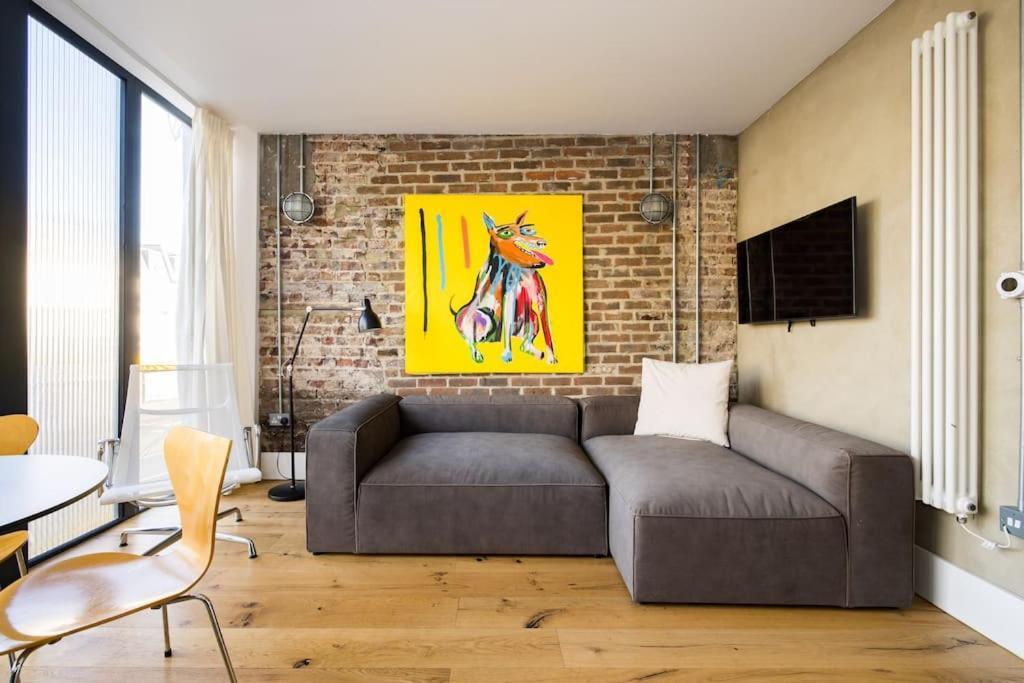 Cool Loft In Fashionable East