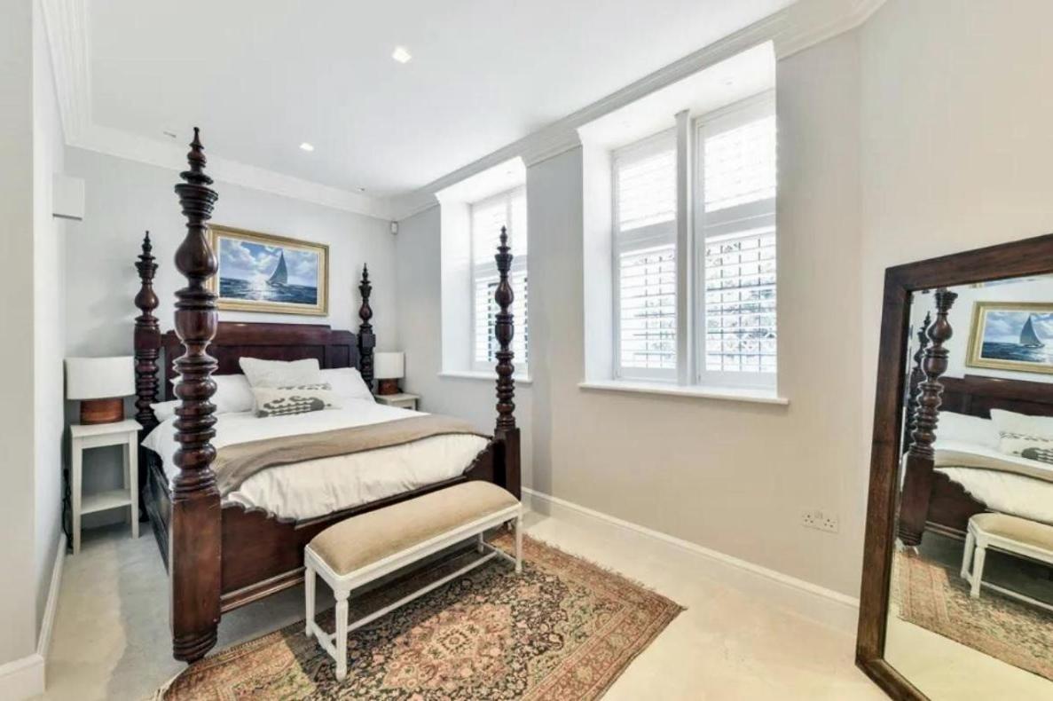 Very Bright Four Bedroom Flat Apartamento Londres