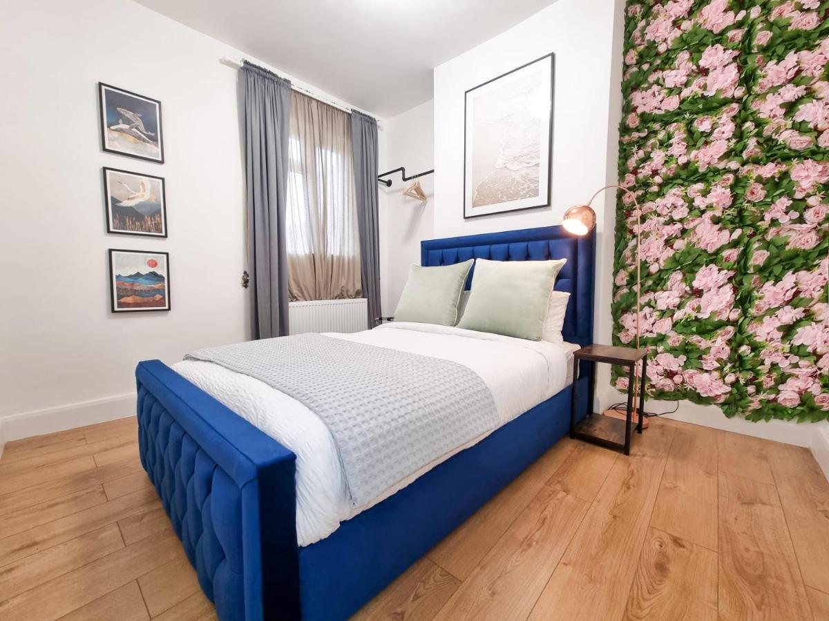 Designer Flat With Parking Near Peckham & Brixton Apartamento *