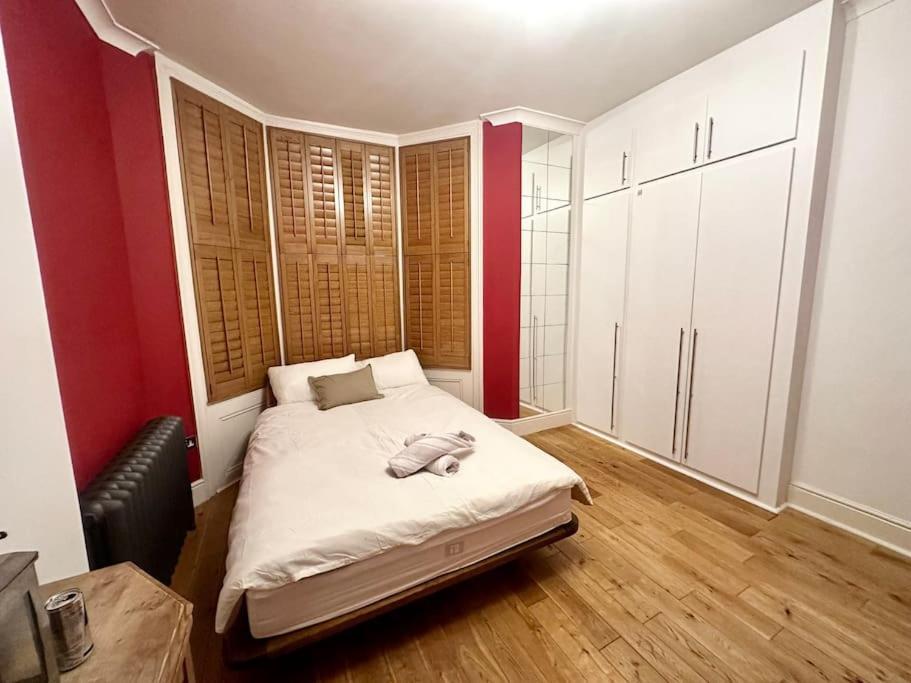 Spacious 2 Bedroom