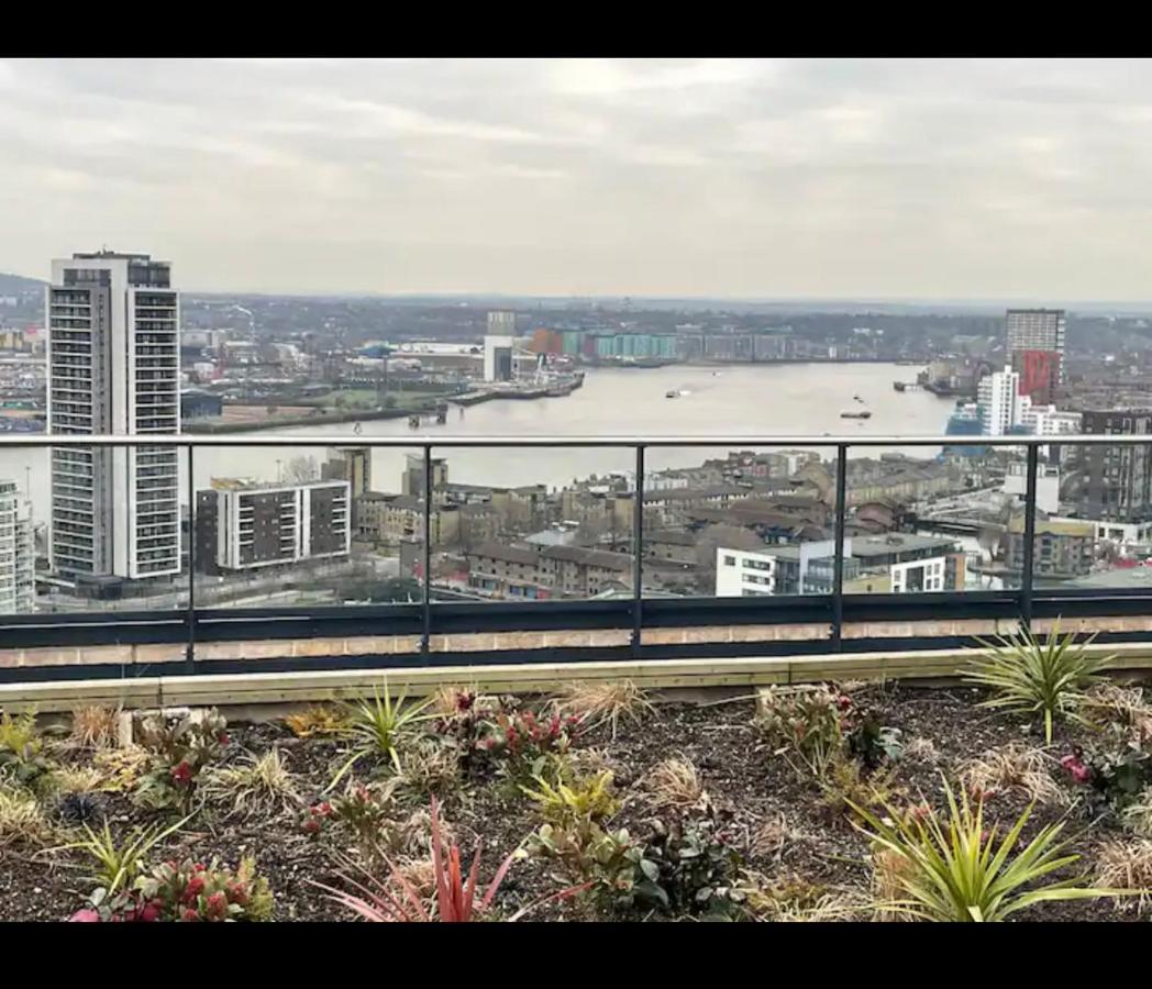 Apartment Luxurious 2 Bedroom In Canary Wharf
