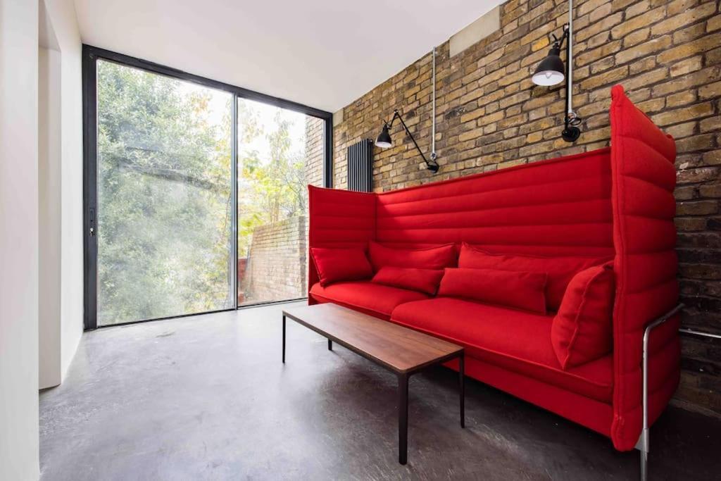 Stunning Notting Hill, 3 Bd, Fine Street, Garden Appartement