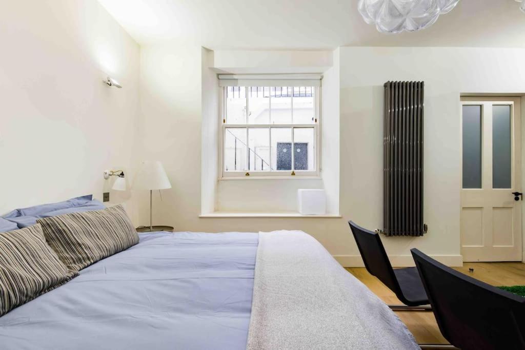 Stunning Notting Hill, 3 Bd, Fine Street, Garden Appartement Londres