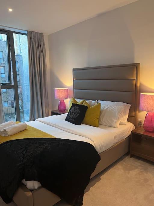 Appartement Lovely 2 Bed In Royal Wharf *