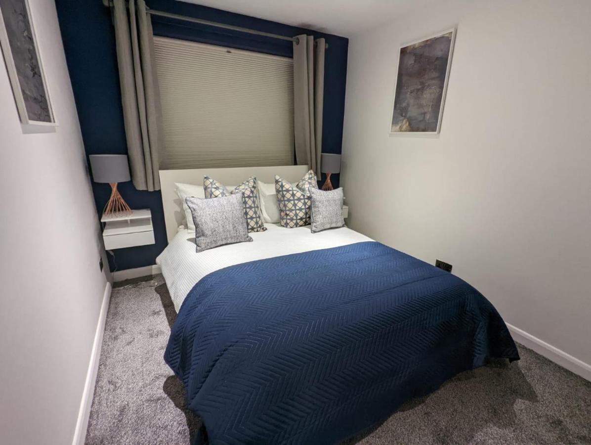 Apartment 1 Bed Near Vibrant Bethnal Green *