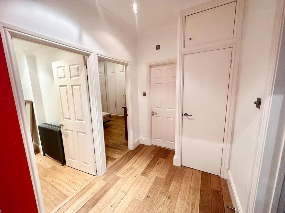 Spacious 2 Bedroom Apartment