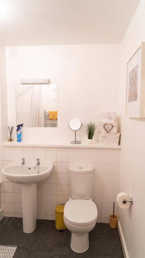 Lovely 1-bed In Hackney Londen