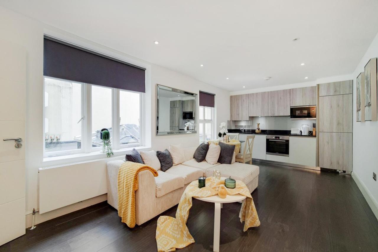 The Gloucester Residences Apartment