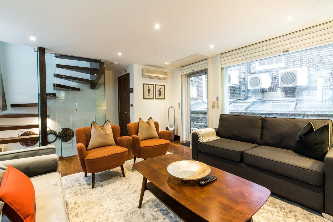 Knightsbridge Harrods 2 Bedrooms, 3 Beds, 2.5 Bath Londres