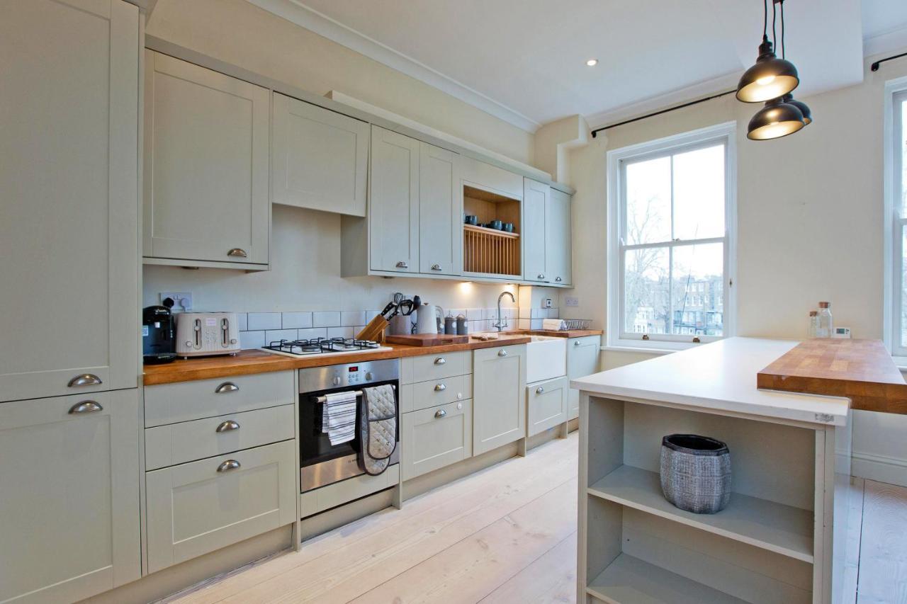 4 Bed Duplex Garden Views *