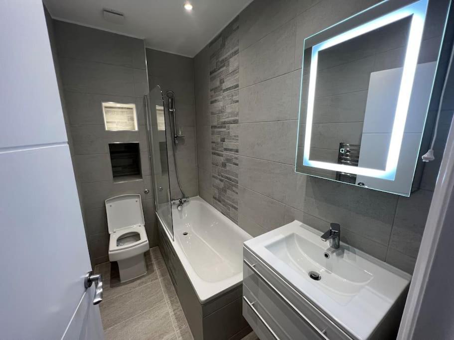 Cosy Entire Flat In Kings Cross Apartment