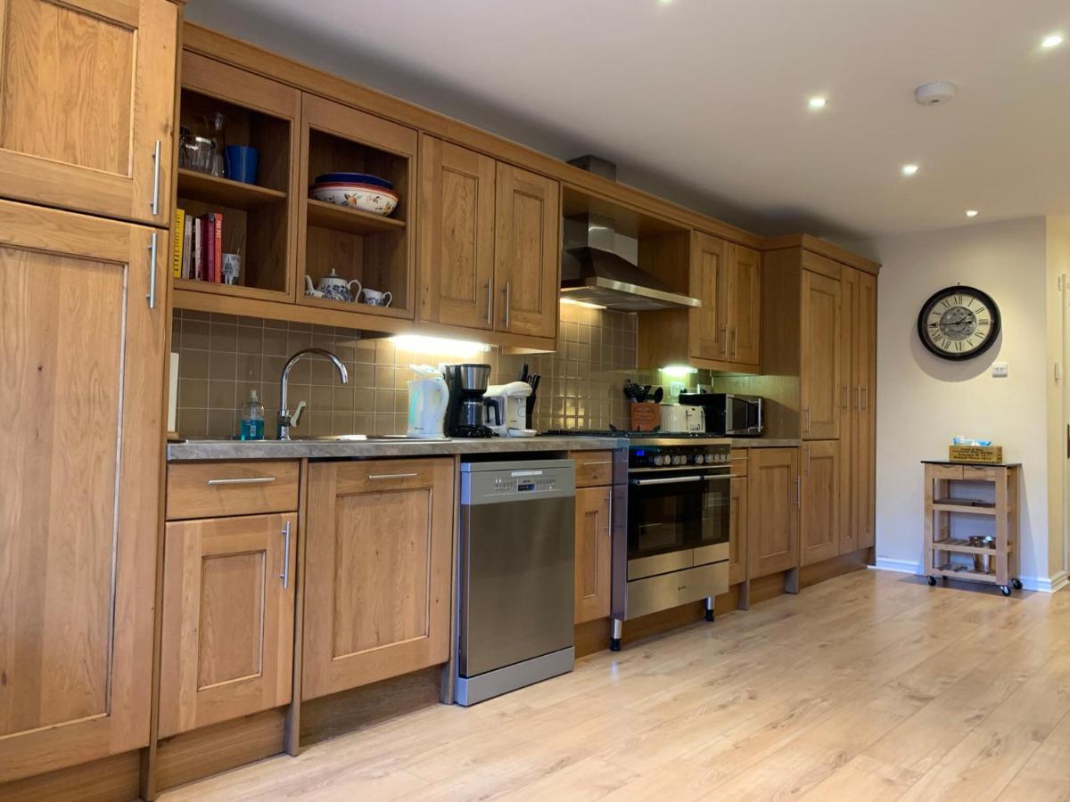 Casa de férias Notting Hill 3br Townhouse With Ensuite Bathrooms - Ideal For Families Londres