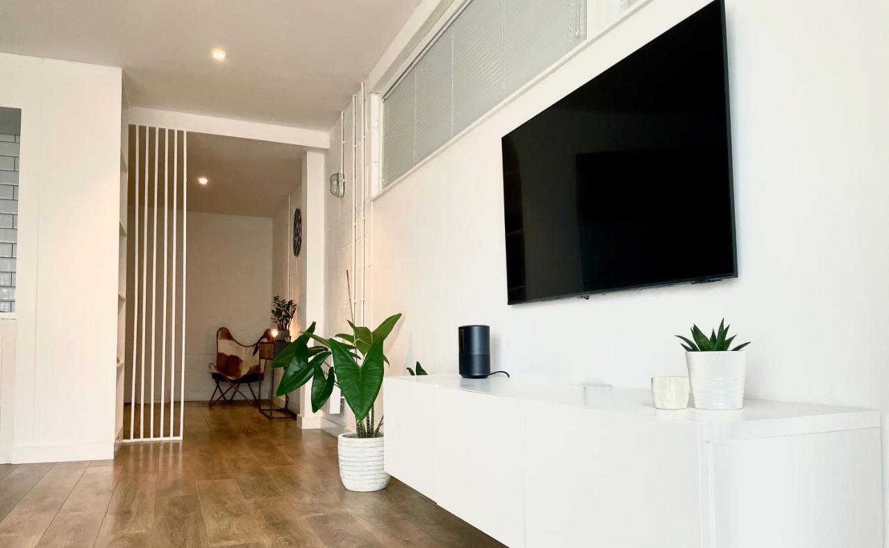 Spacious Industrial Style Londres