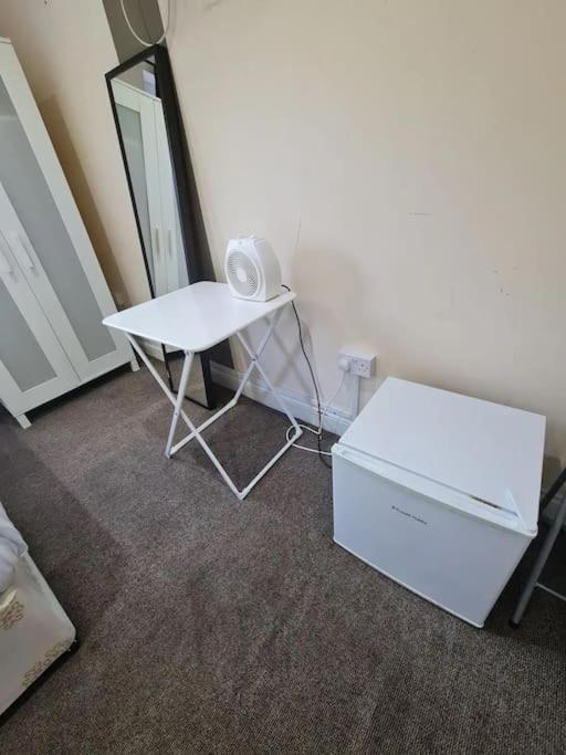 Lovely En-suite Bedroom Apartamento *