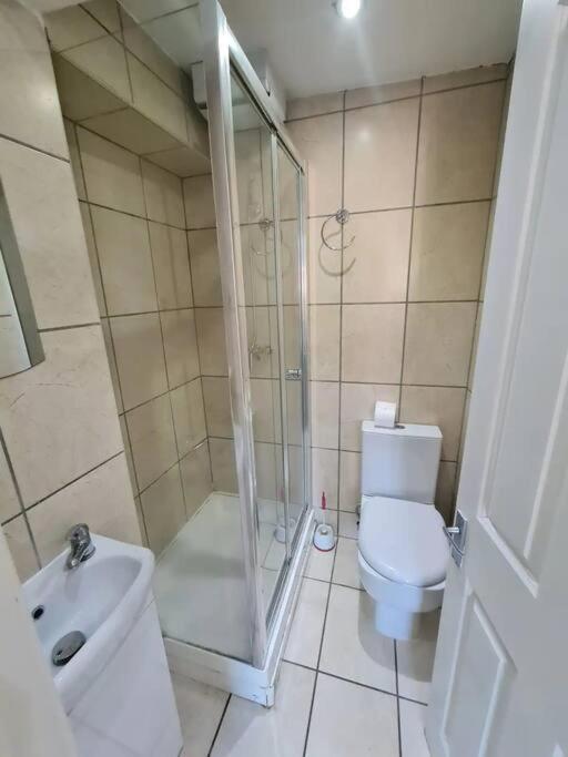 Apartment Lovely En-suite Bedroom *