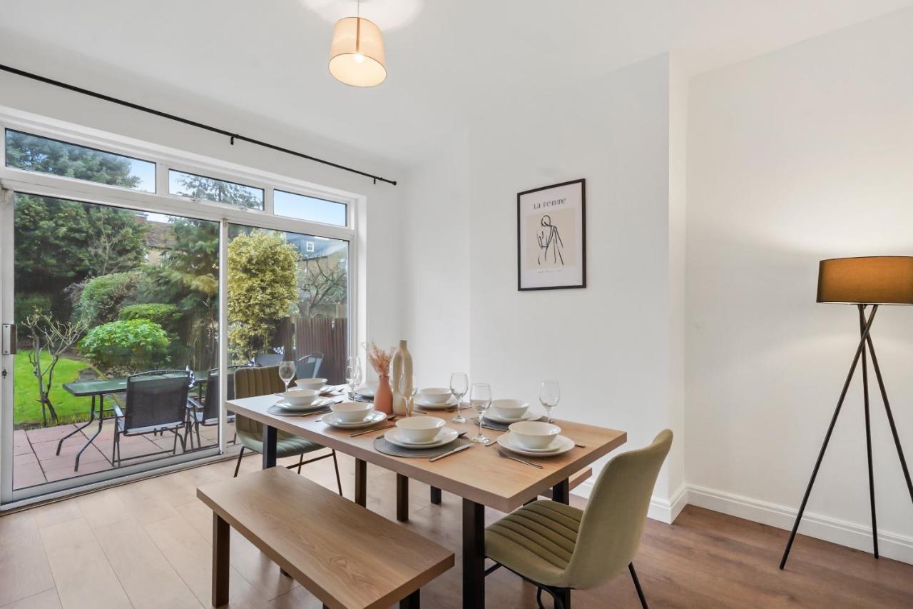 4 Bedroom House Free Off Street Parking Walking Distance To Kensal Rise Station London