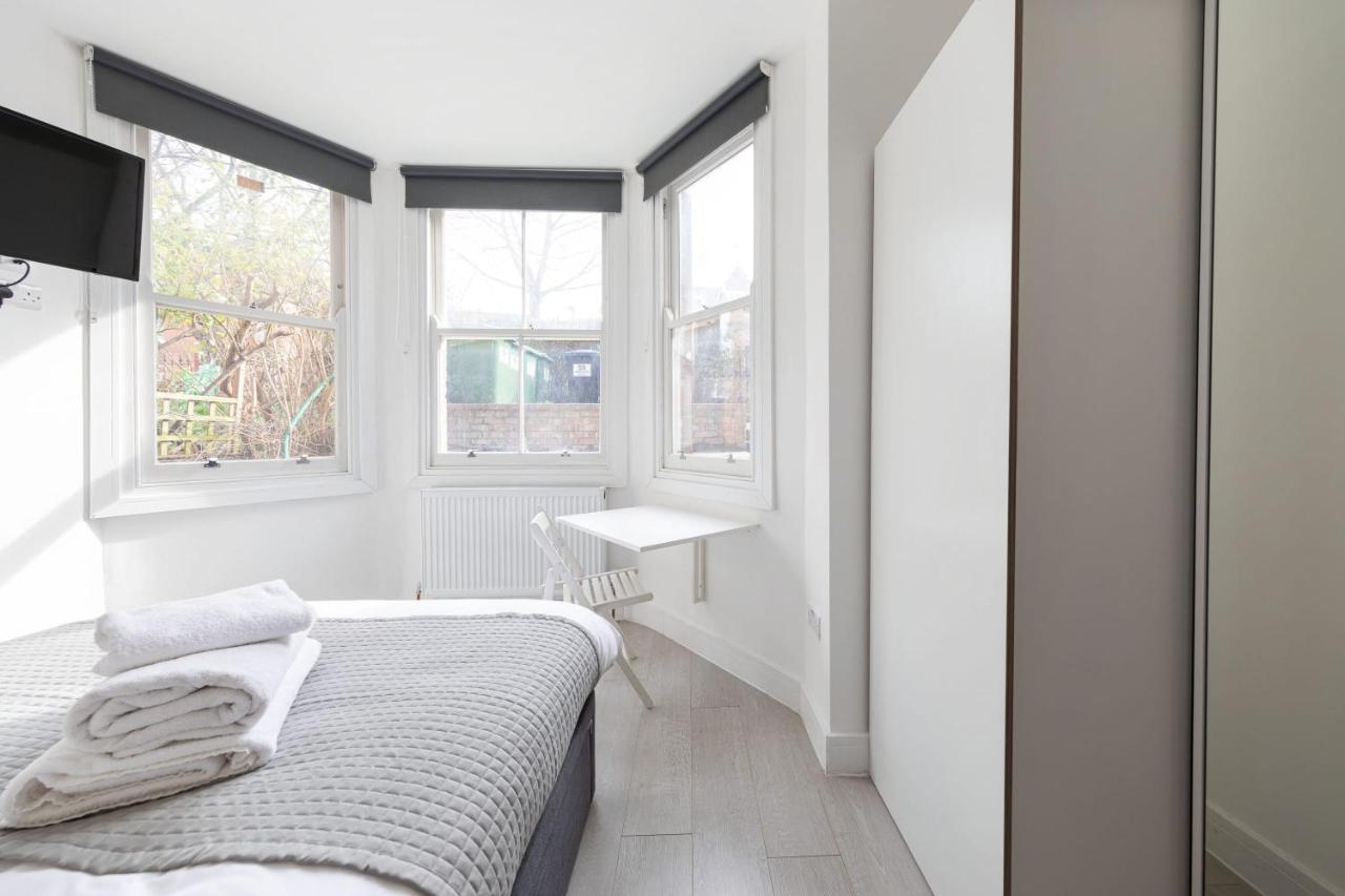 Lovely Private And Shower At Anson Apartamento Londres