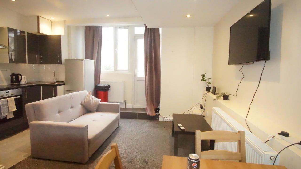 Evergreen Apartments-flat 7, Londres