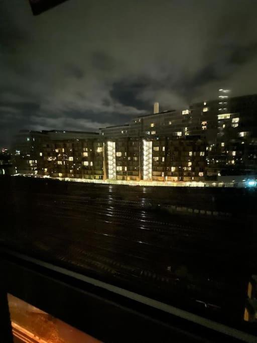 One Double Bedroom On Chelsea Bridge! Londres