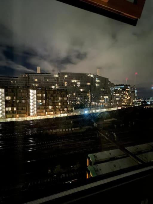 One Double Bedroom On Chelsea Bridge! Appartement *